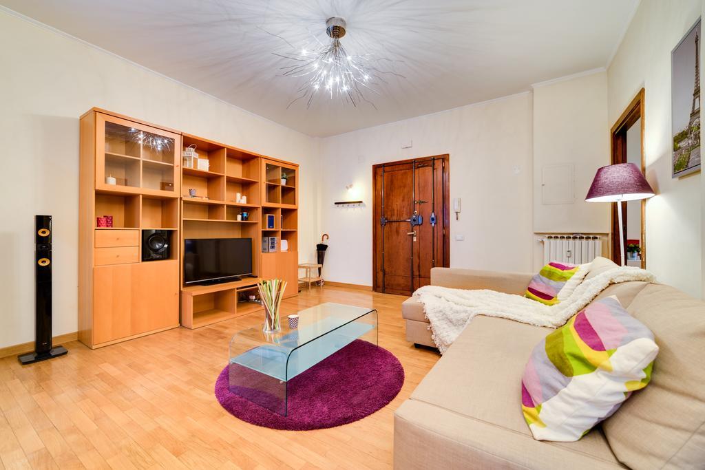 Your Lovely 5 Guests Appartamento Roma